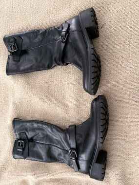 Fendi Black Leather fur lined Mid-Calf Lug Sole Buckle Boots size 36.5